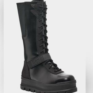 UGG Flynn Women's Black Leather Boots size 7